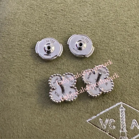 Van Cleef and Arpels Sweet Alhambra Earstuds Turquoise - Picture 7 of 10